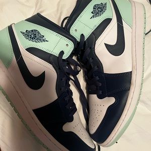 Air Jordan Mid Blue Mint